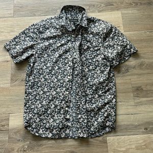 Banana Republic Men’s Casual Button Up